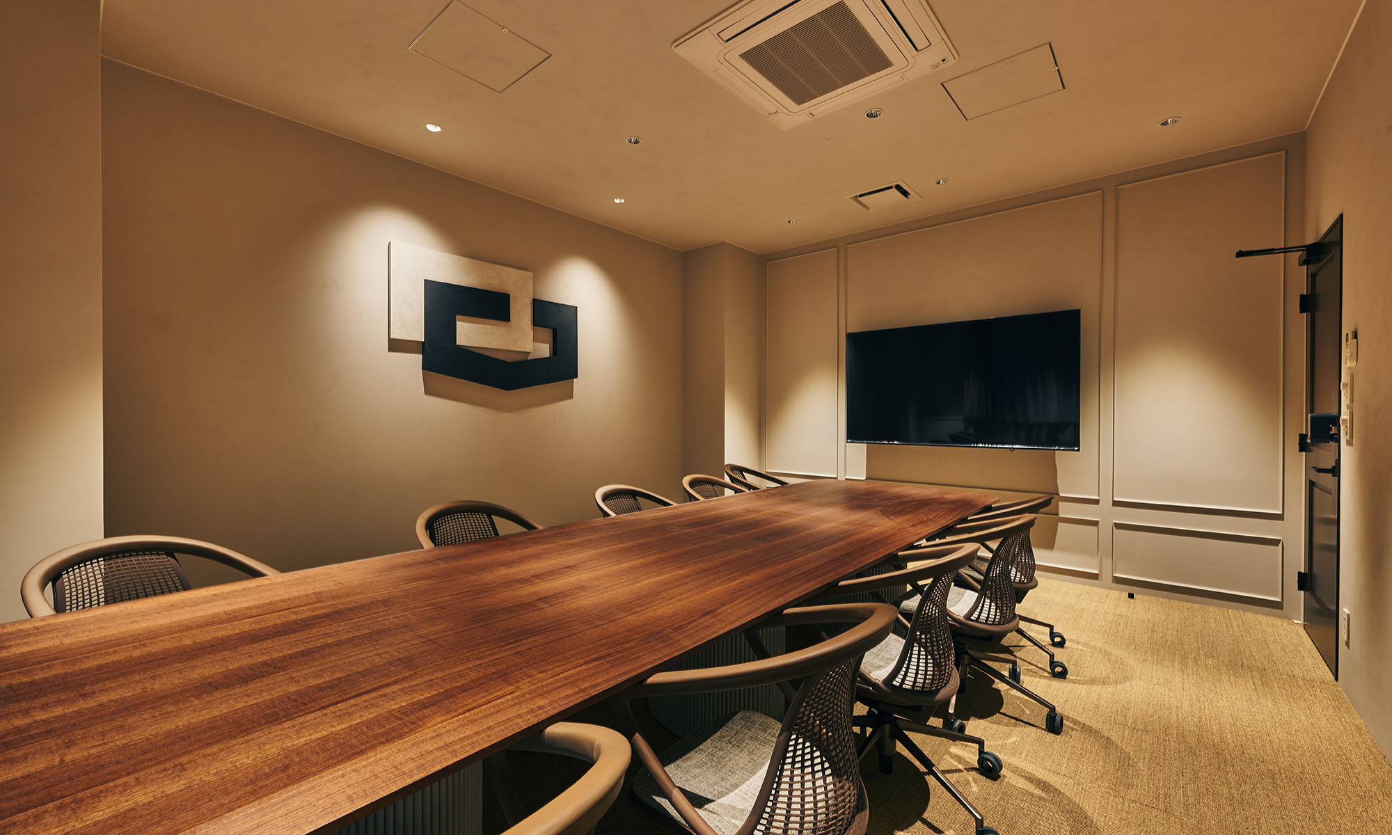 山下公園も元町も、自分のオフィスに。ビジネスを加速させる新しい働き方で、100年続く物語を始めてほしい 〜マネージャー 花本氏