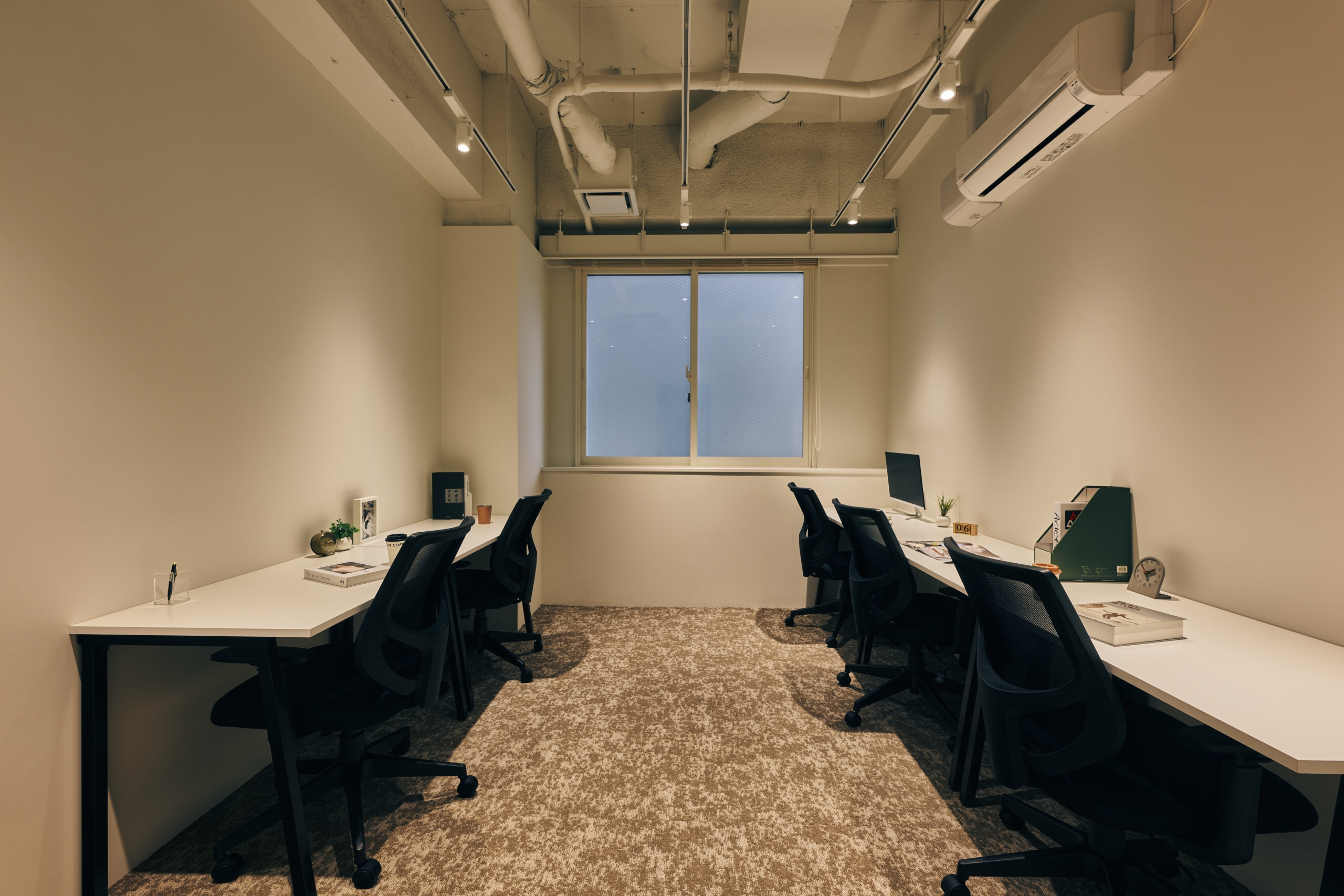 【Room Tour #4】拡張するチームに、ちょうどいい余白。5名個室